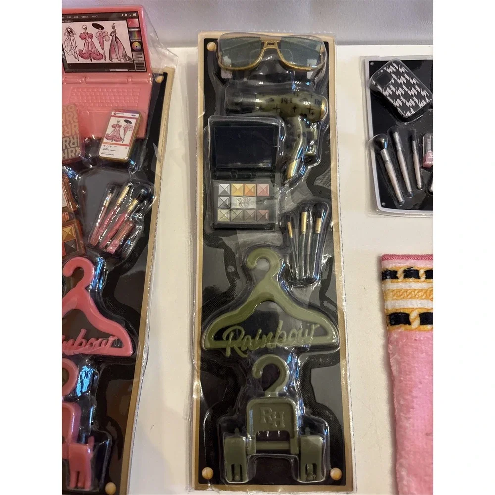 Rainbow High Accessory Lot Towels, Hangers, Makeup,‎ Computer, Phone, Ect New